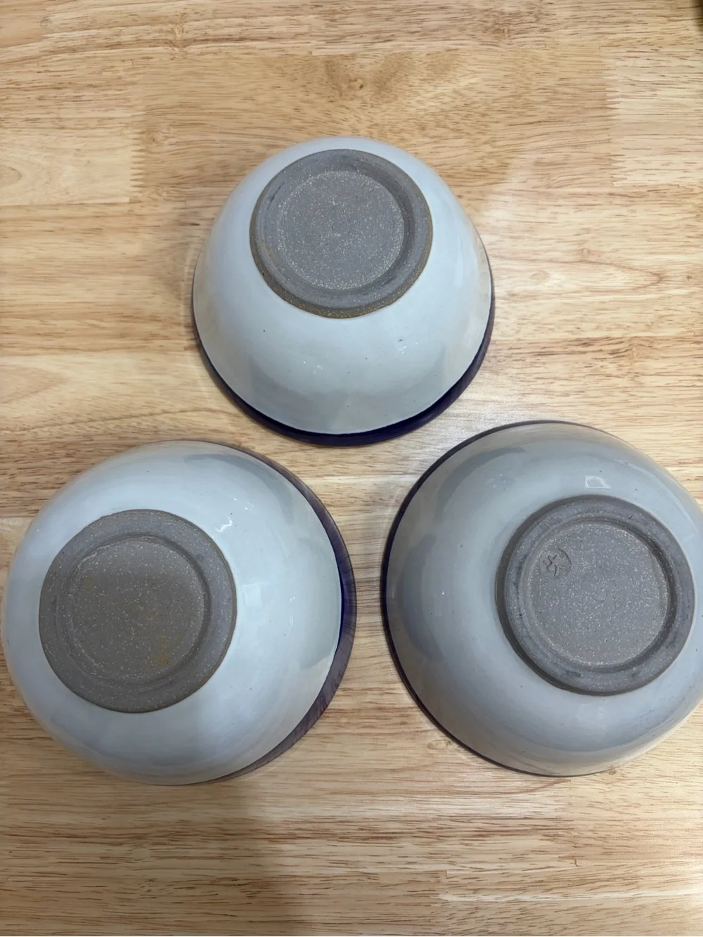 VTG Japanese Studio Pottery Bowls - Set of 3 Cobalt Blue Rim Speckled Stoneware